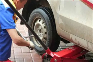 金川附近拖车24小时服务热线电话